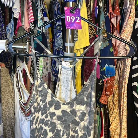 Rolla Coster Animal Print Faux Tie Waist Racerback Romper Small - Picture 3 of 3